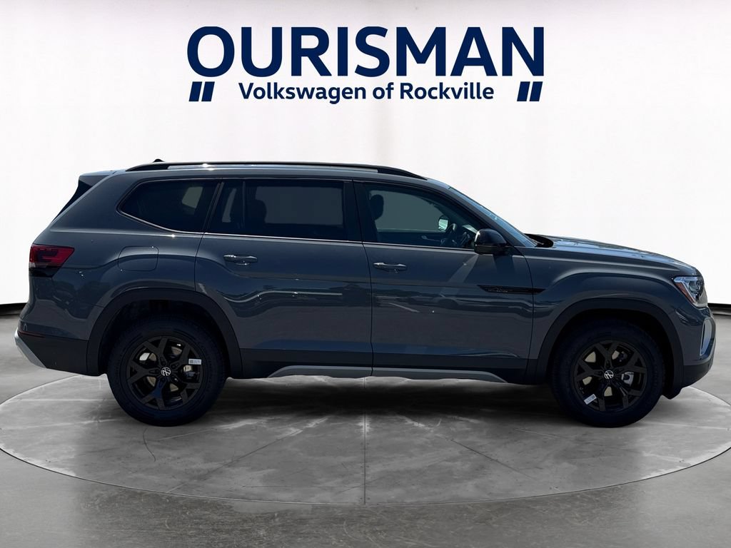 New 2026 Volkswagen Atlas Peak Edition AWD/4WD image 7