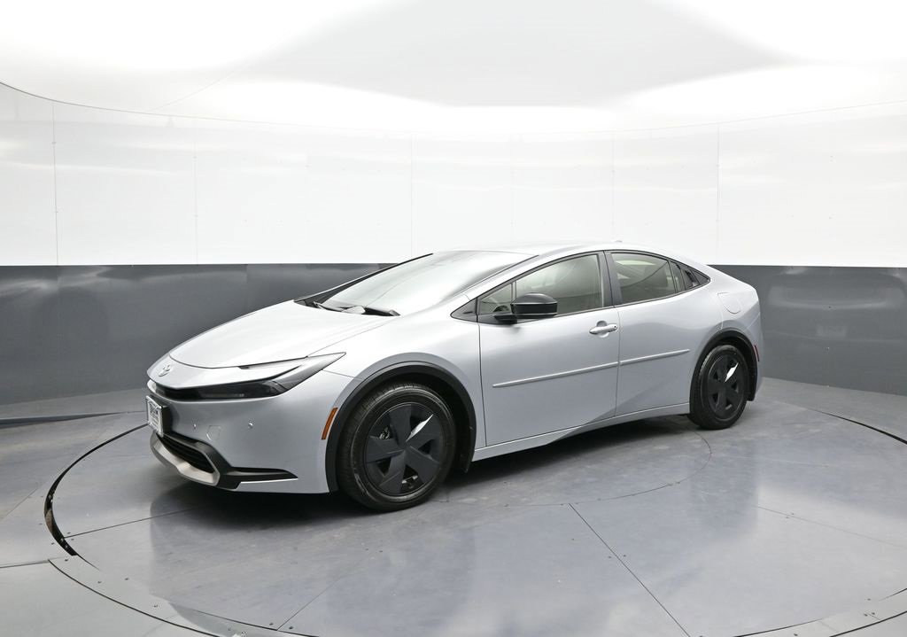 Certified 2024 Toyota Prius Prime SE image 10
