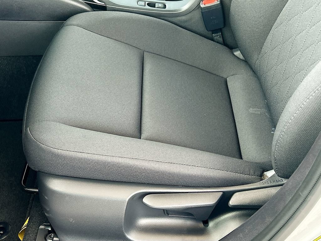 New 2025 Toyota Corolla LE FWD image 19