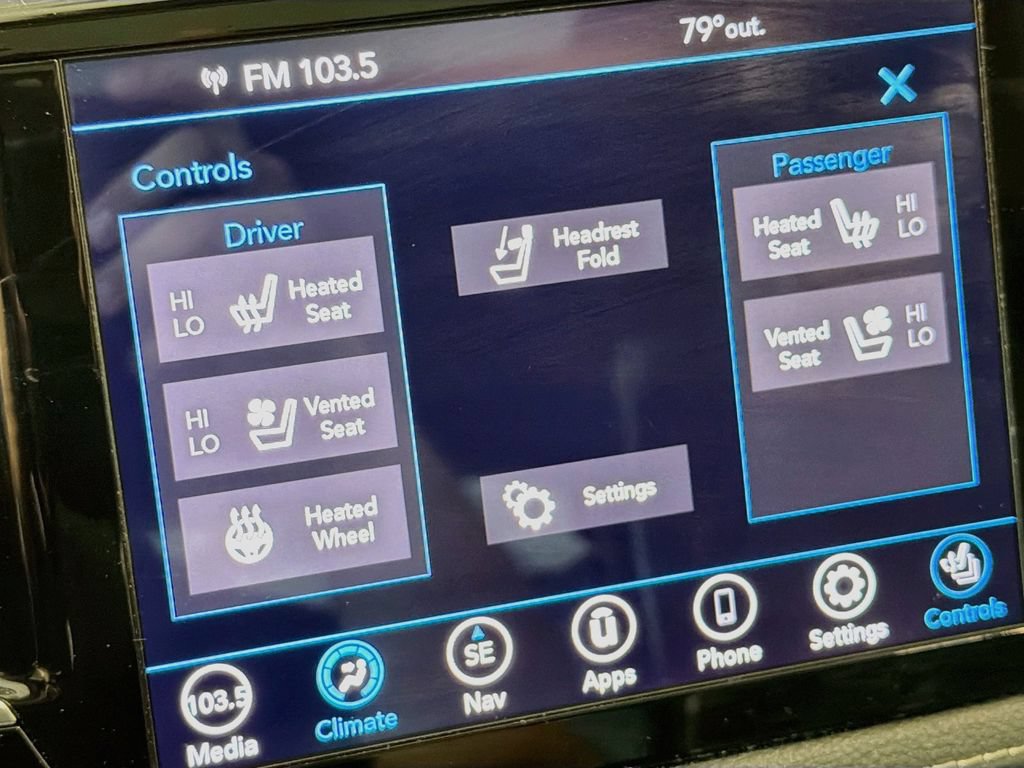 Used 2019 Chrysler Pacifica Limited w/ S Appearance Package FWD image 20