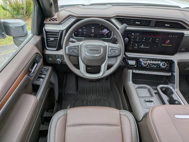 New 2026 GMC Sierra 2500 Denali w/ Denali Reserve Package AWD/4WD image 16