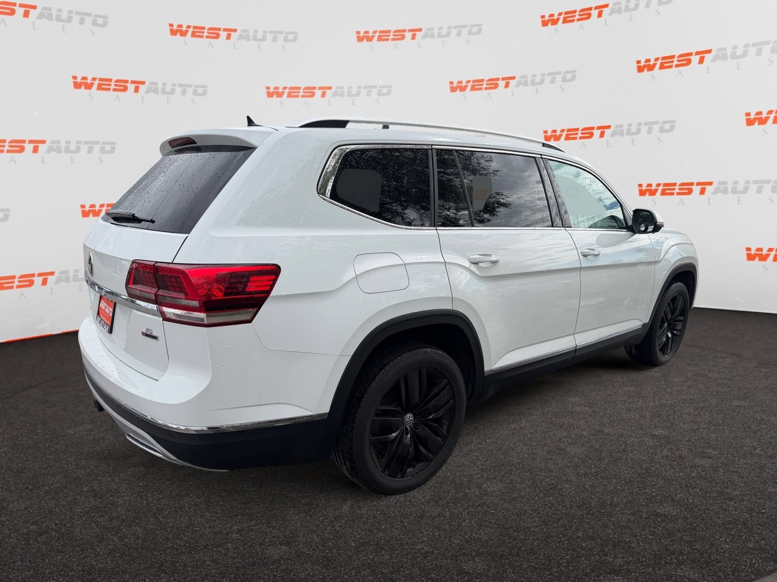 Used 2019 Volkswagen Atlas SEL Premium AWD/4WD image 5