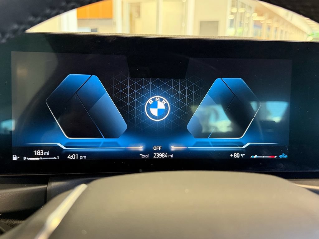 Used 2023 BMW 230i Coupe w/ Convenience Package RWD image 18