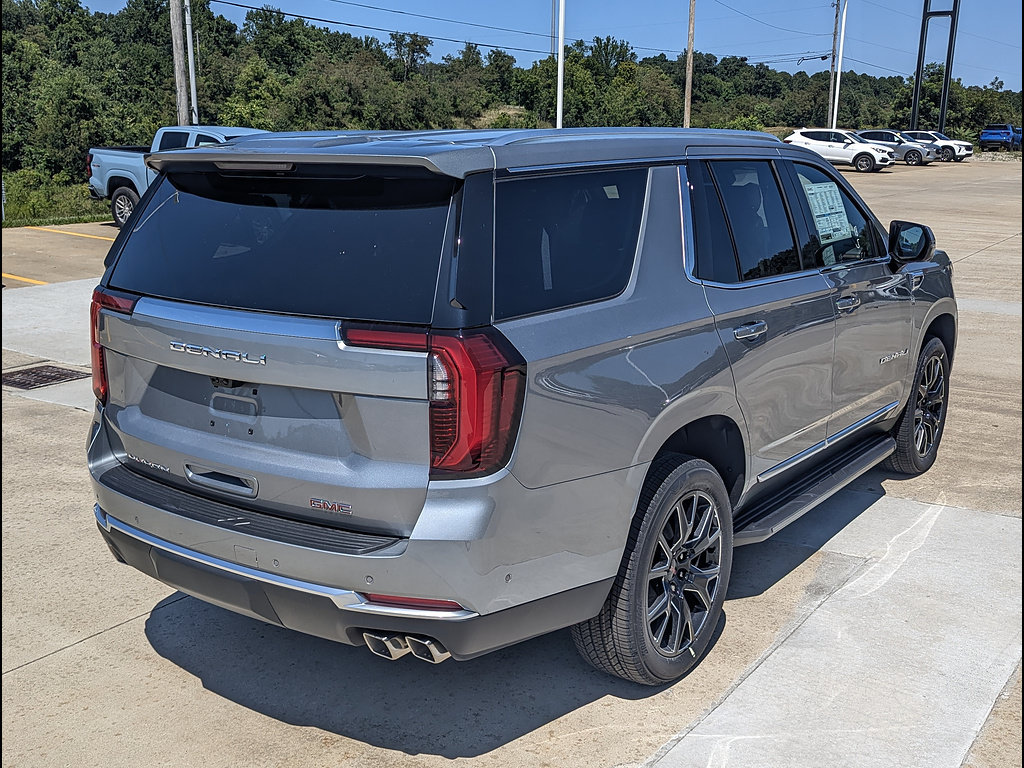 New 2026 GMC Yukon Denali w/ Advanced Technology Package AWD/4WD image 7