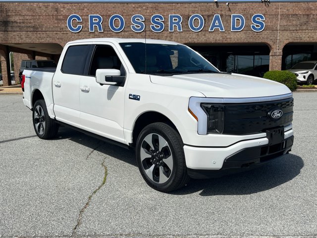 Certified 2025 Ford F150 Lightning Platinum image 1