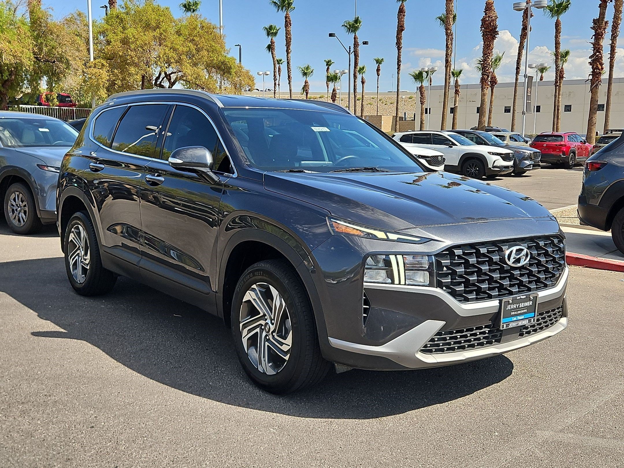 Used 2023 Hyundai Santa Fe SEL w/ Winter Weather Package AWD/4WD image 7