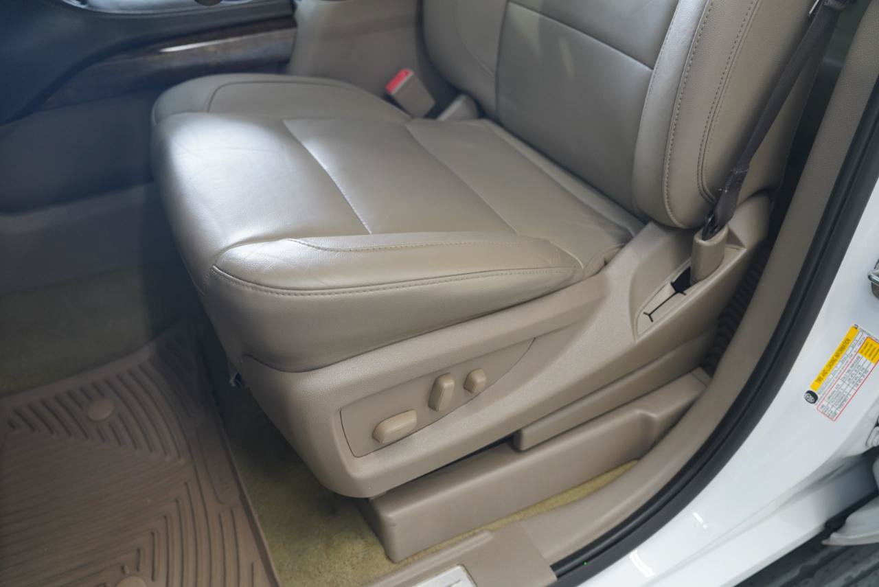 Used 2018 Chevrolet Tahoe LT RWD image 26