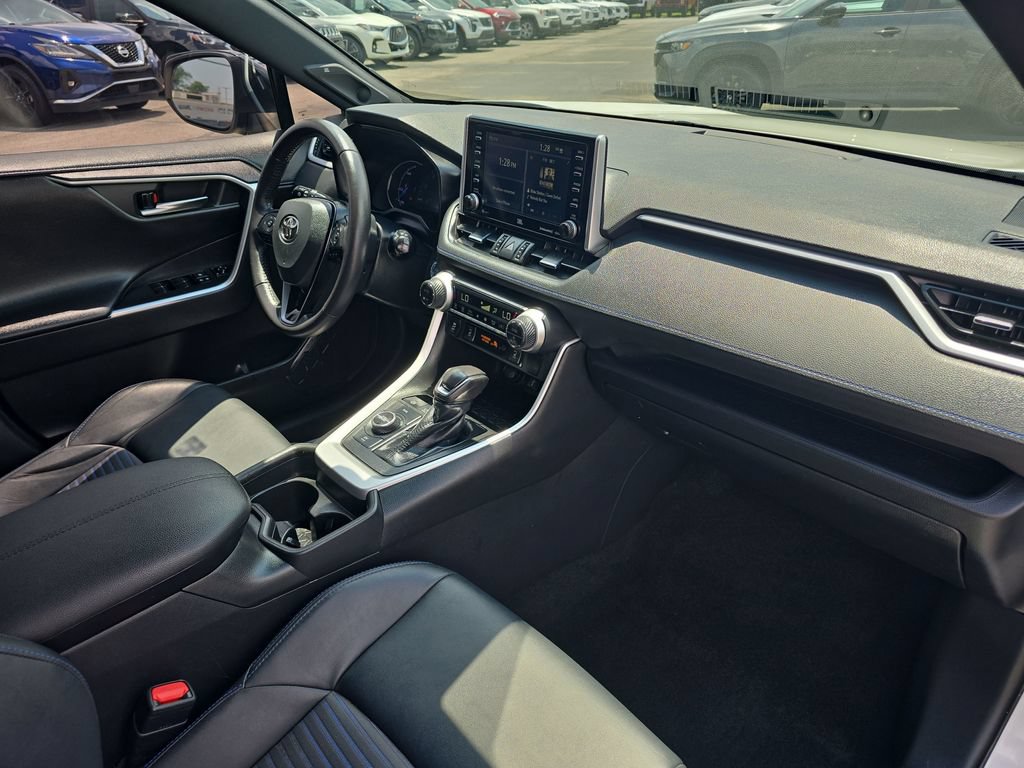 Used 2021 Toyota RAV4 XSE w/ XSE Grade Weather Package AWD/4WD image 19