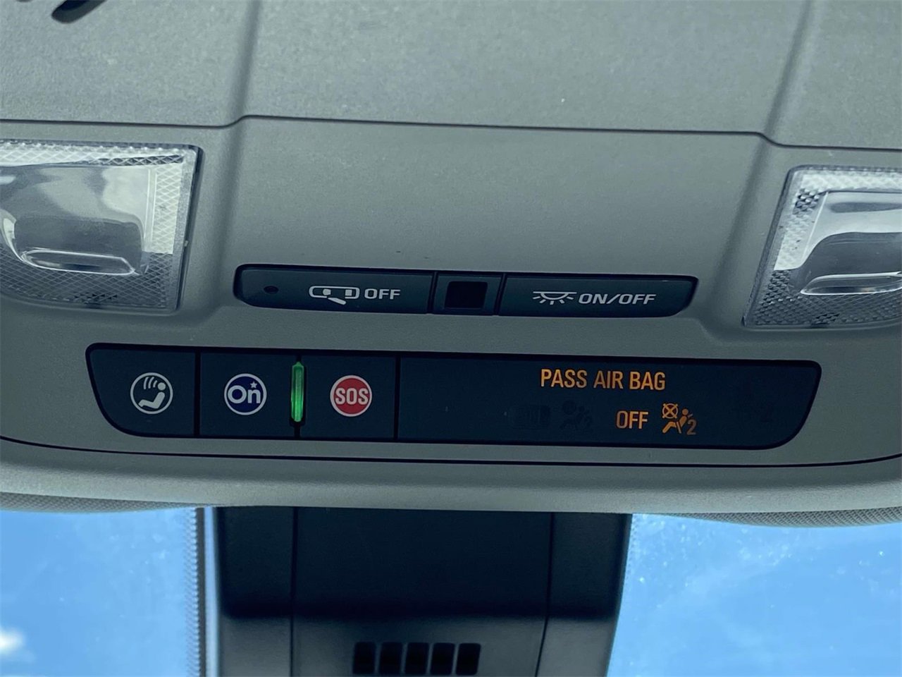 Used 2022 Chevrolet Equinox LS w/ LS Convenience Package image 30