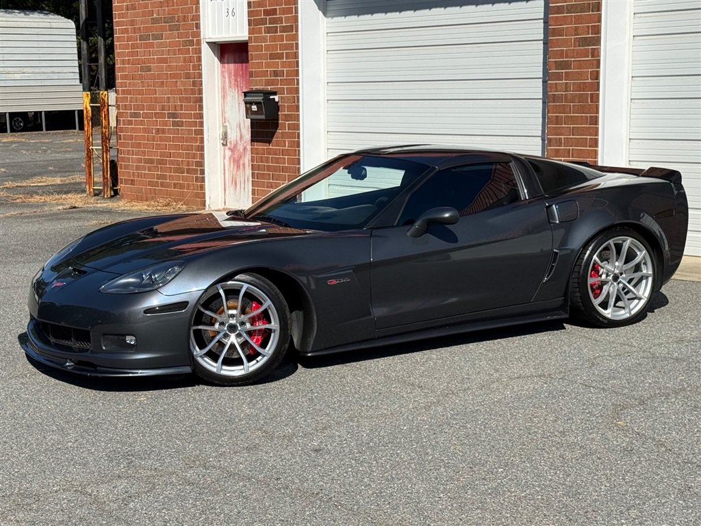 Used 2009 Chevrolet Corvette Z06 RWD image 7