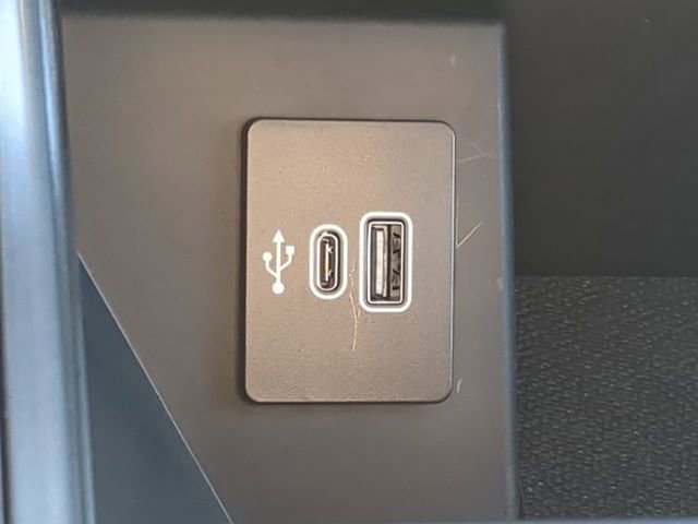 New 2025 Ford F150 Lariat w/ Equipment Group 501A Mid image 23