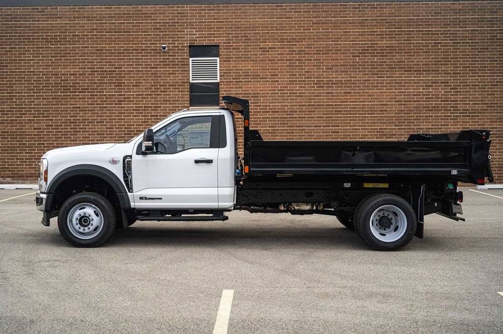 New 2026 Ford F550 4x4 Regular Cab Super Duty image 3