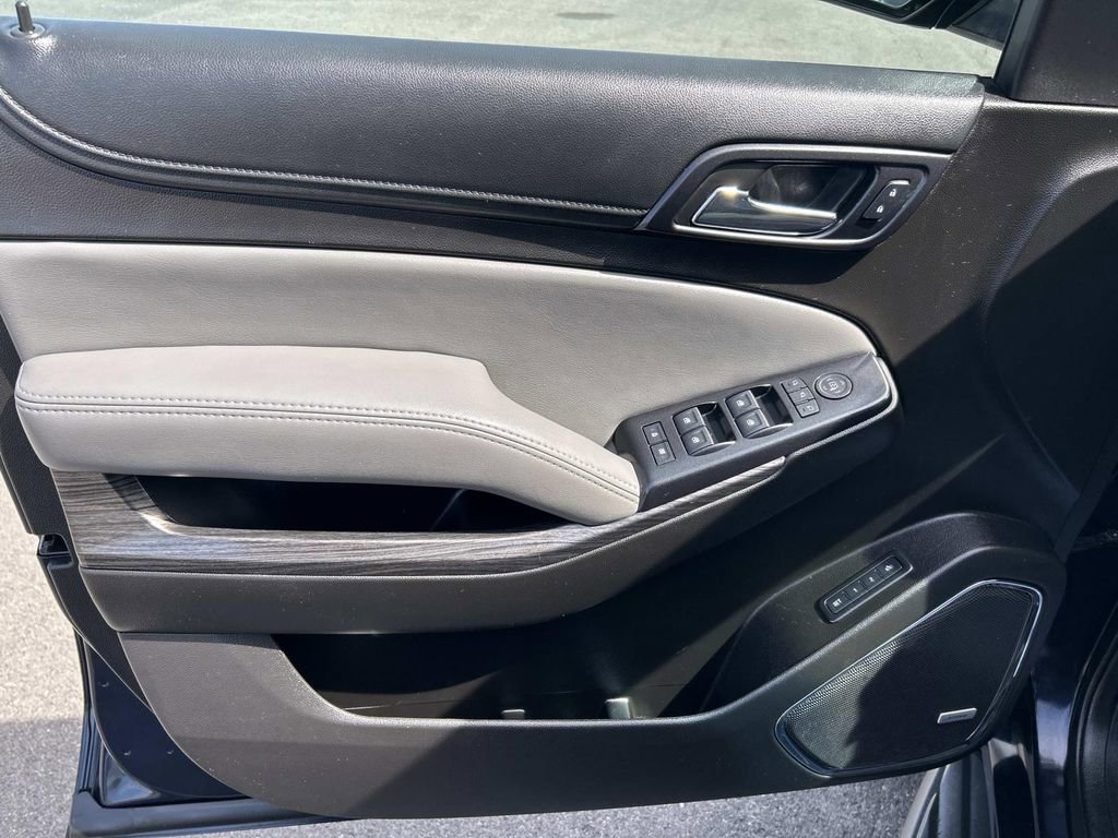 Used 2018 Chevrolet Tahoe LT AWD/4WD image 28