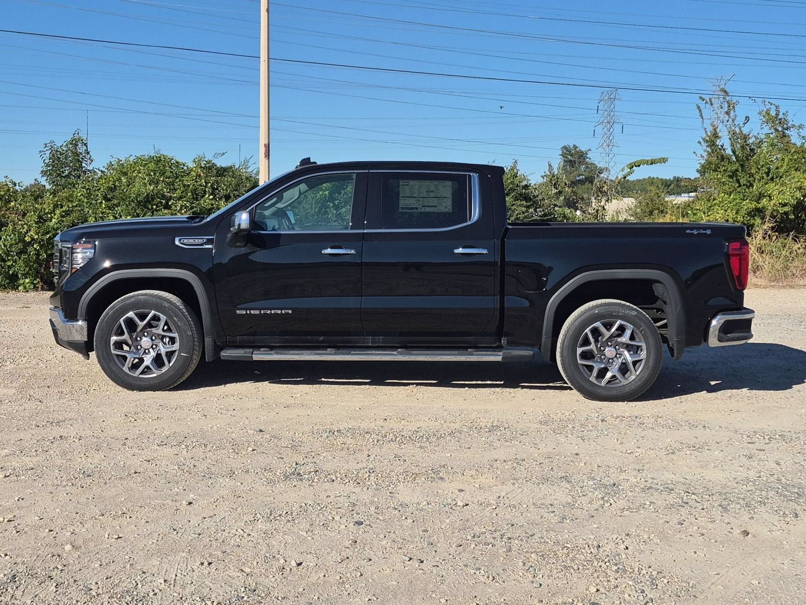 New 2026 GMC Sierra 1500 SLT w/ SLT Premium Package AWD/4WD image 2