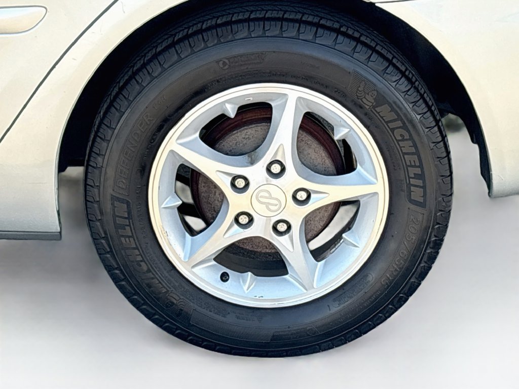 Used 2004 Toyota Camry LE FWD image 28