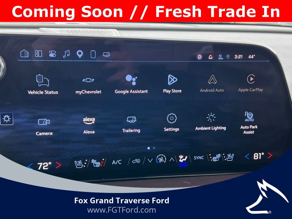 Used 2024 Chevrolet Traverse RS image 25