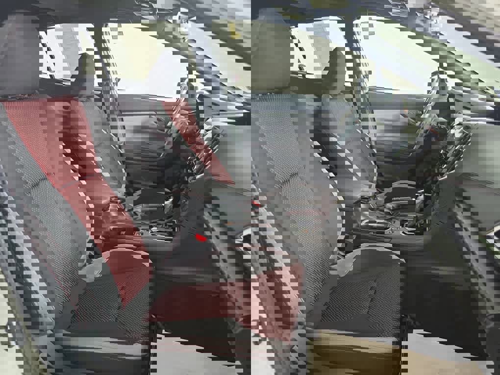 Used 2023 Subaru Impreza 2.0i Sport image 12