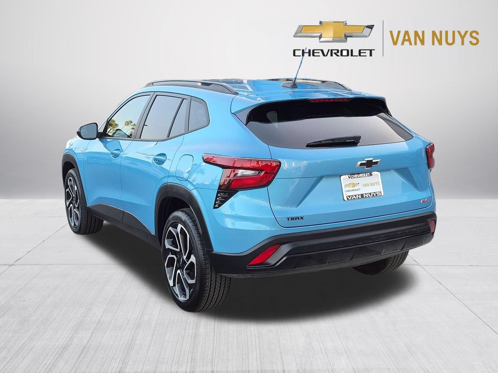 Used 2025 Chevrolet Trax RS w/ Driver Confidence Package FWD image 7