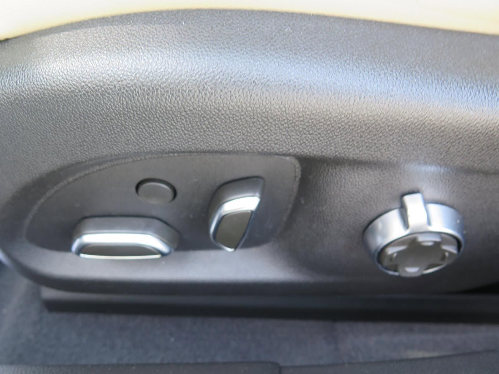 Used 2025 Cadillac CT5 Premium Luxury w/ Technology Package image 11