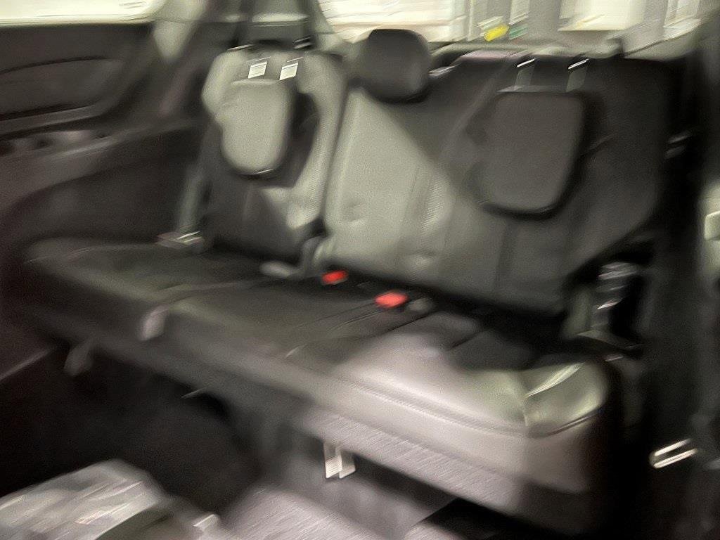 New 2026 Chrysler Voyager LX image 25