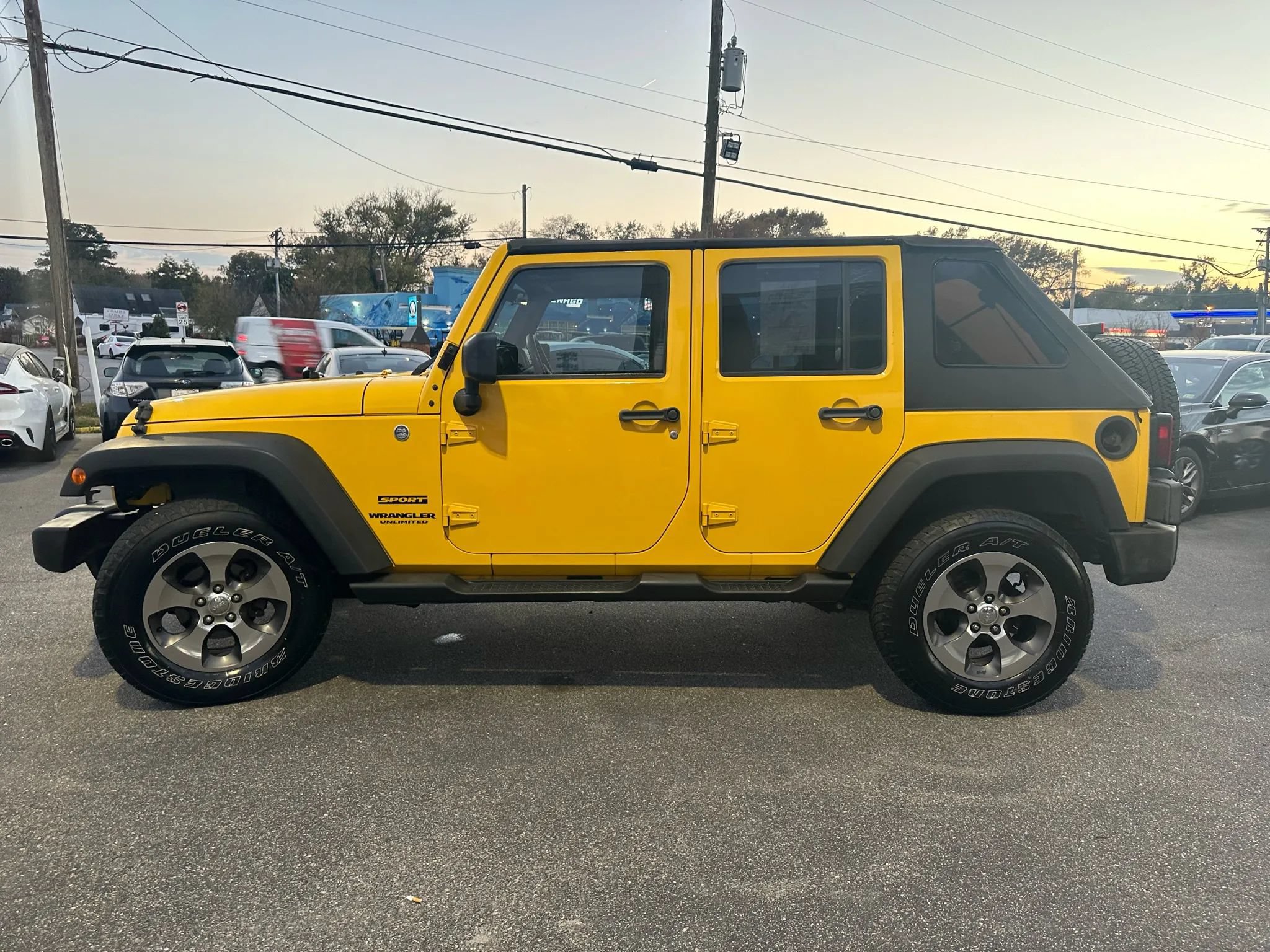 Used 2015 Jeep Wrangler Unlimited Sport AWD/4WD image 6