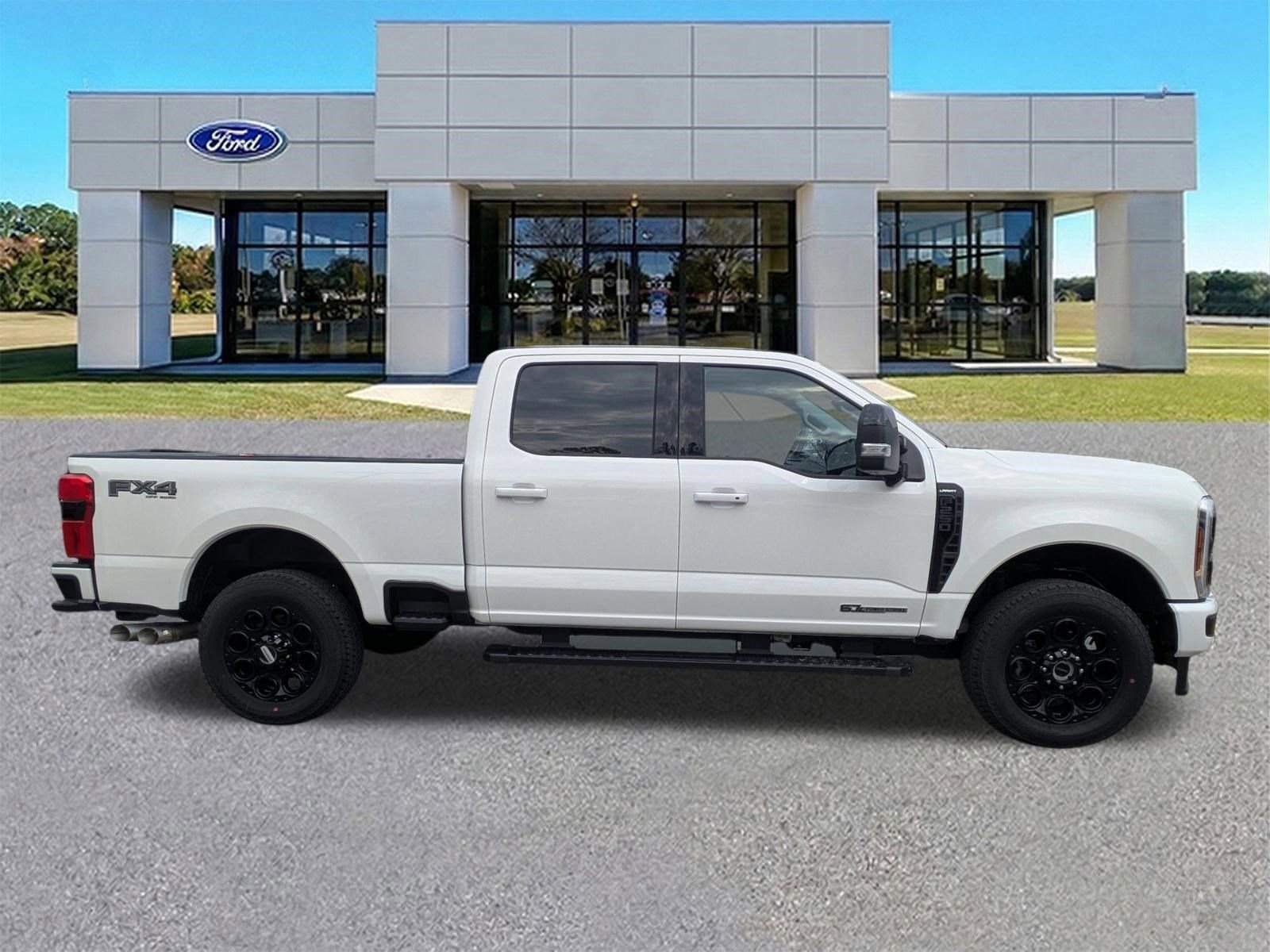 Certified 2026 Ford F250 Lariat w/ Black Appearance Package image 3