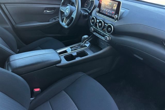 Used 2023 Nissan Sentra SV image 17