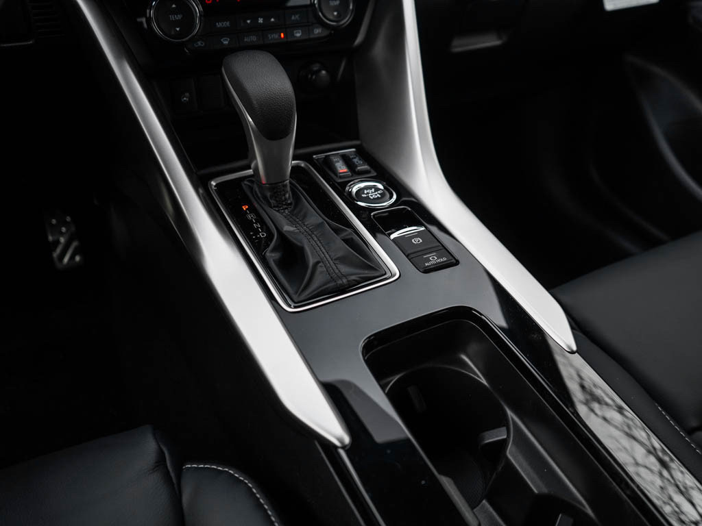 New 2026 Mitsubishi Eclipse Cross SEL AWD/4WD image 27