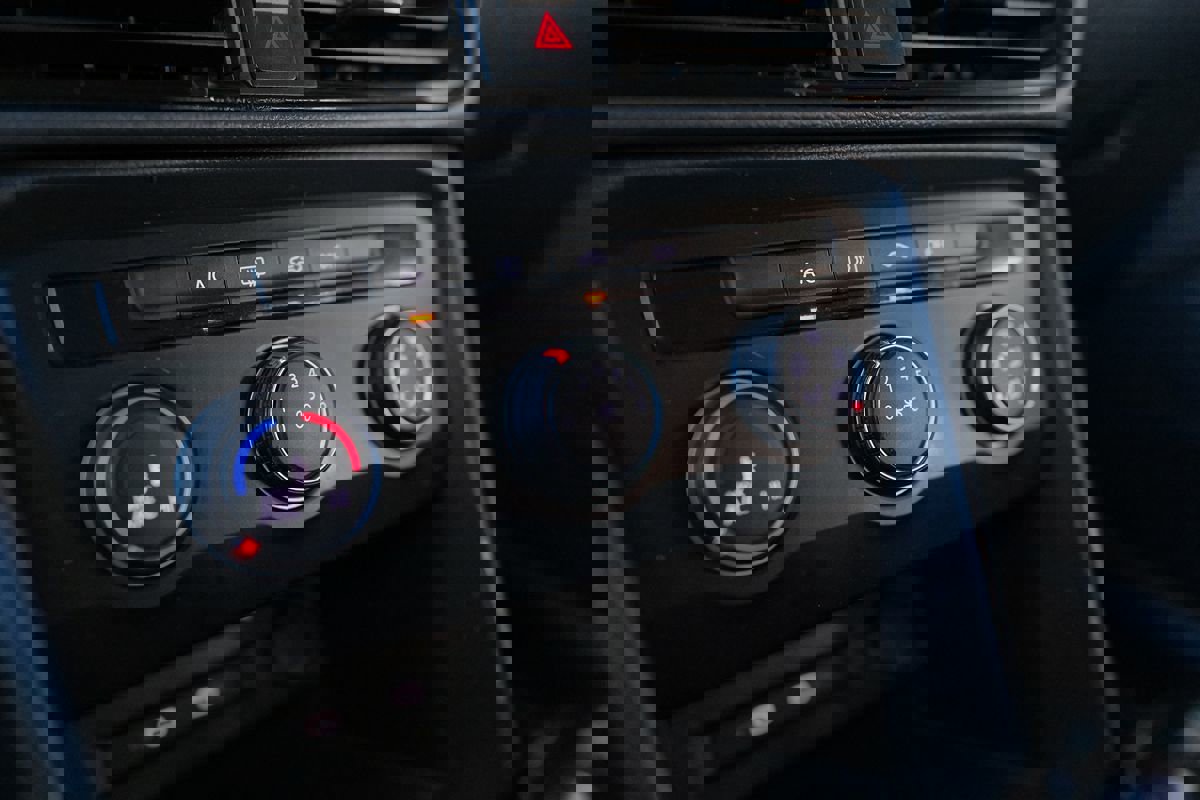 Used 2022 Volkswagen Taos S FWD image 23