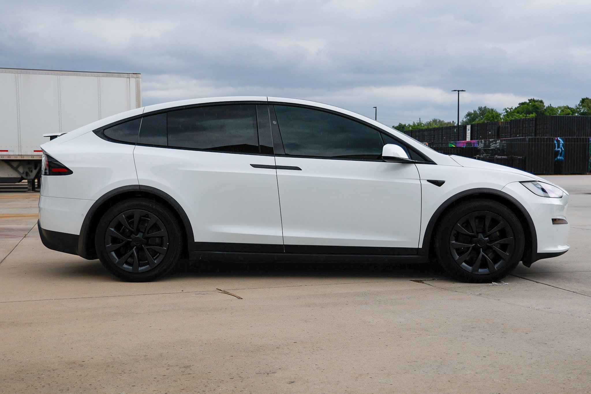 Used 2022 Tesla Model X AWD/4WD image 17