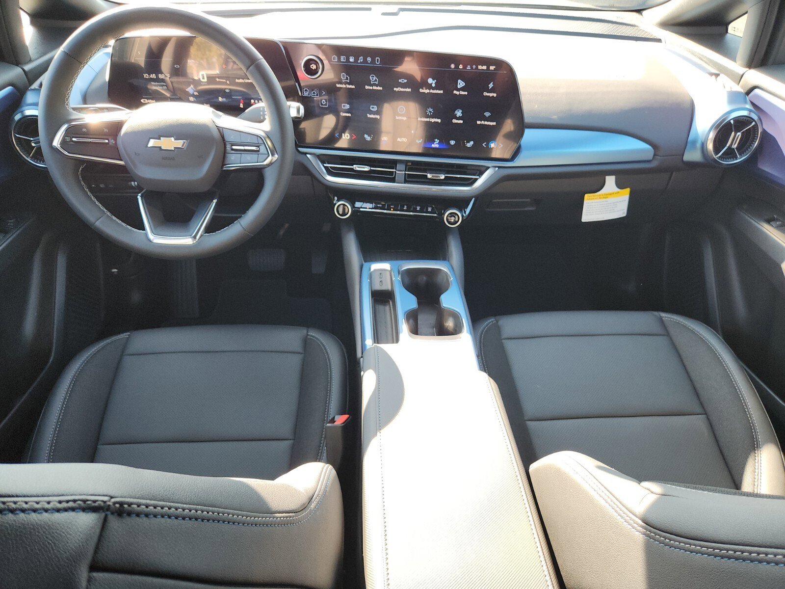 New 2026 Chevrolet Equinox EV LT AWD/4WD image 8