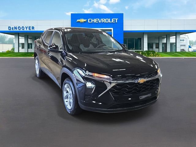 New 2026 Chevrolet Trax LS image 4
