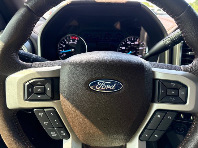 Used 2022 Ford F350 King Ranch w/ Chrome Package AWD/4WD image 26