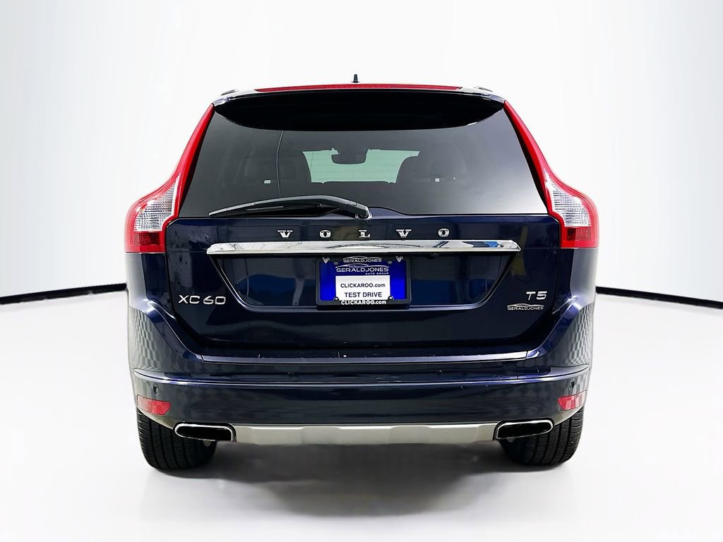 Used 2017 Volvo XC60 T5 Inscription w/ Preferred Option Package FWD image 15