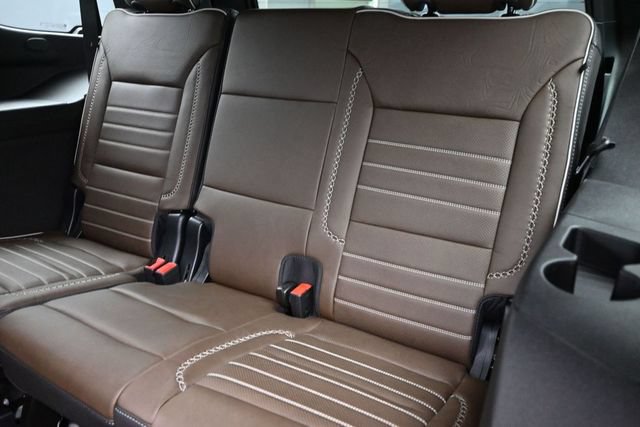 New 2026 GMC Yukon Denali Ultimate AWD/4WD image 17