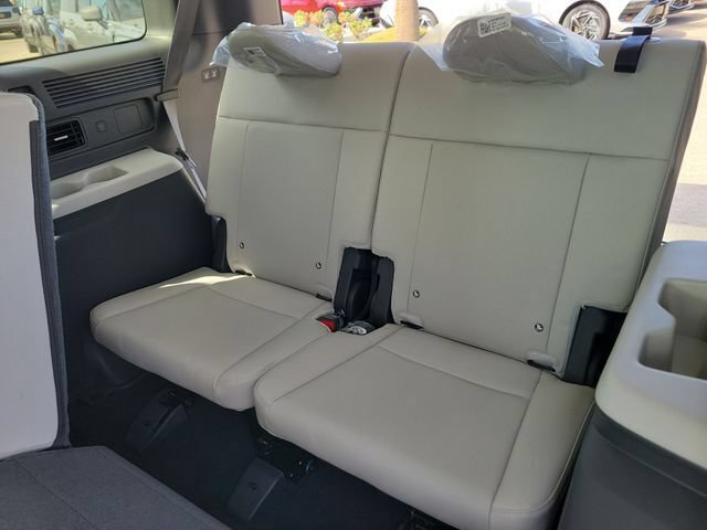 New 2027 Hyundai Santa Fe SEL FWD image 26