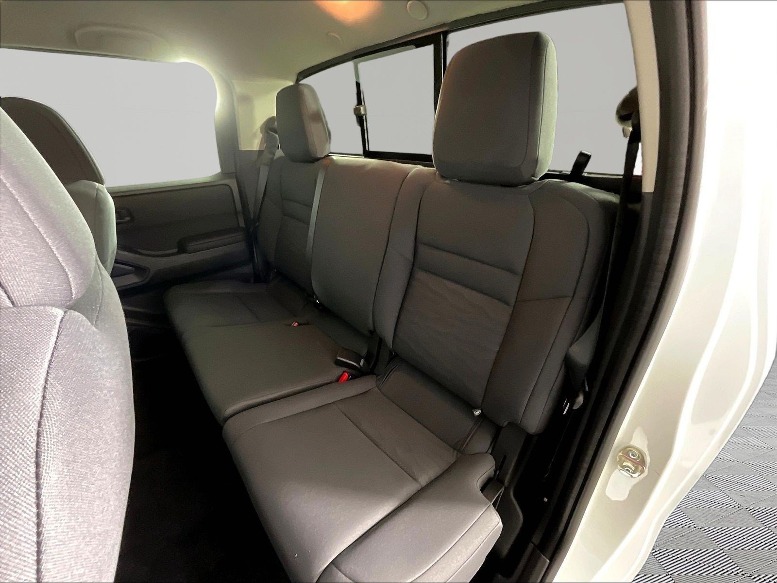 New 2026 Nissan Frontier S AWD/4WD image 17