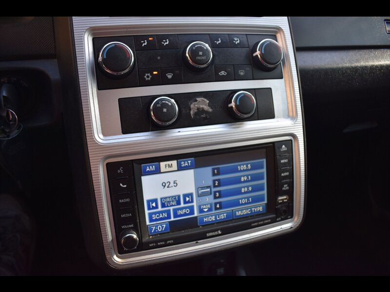 Used 2010 Dodge Journey SXT w/ Rear Seat Video Group FWD image 10
