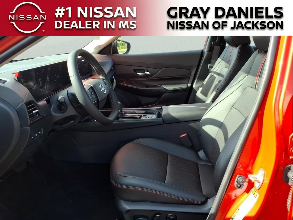 New 2026 Nissan Sentra SR w/ SR Premium Package FWD image 22