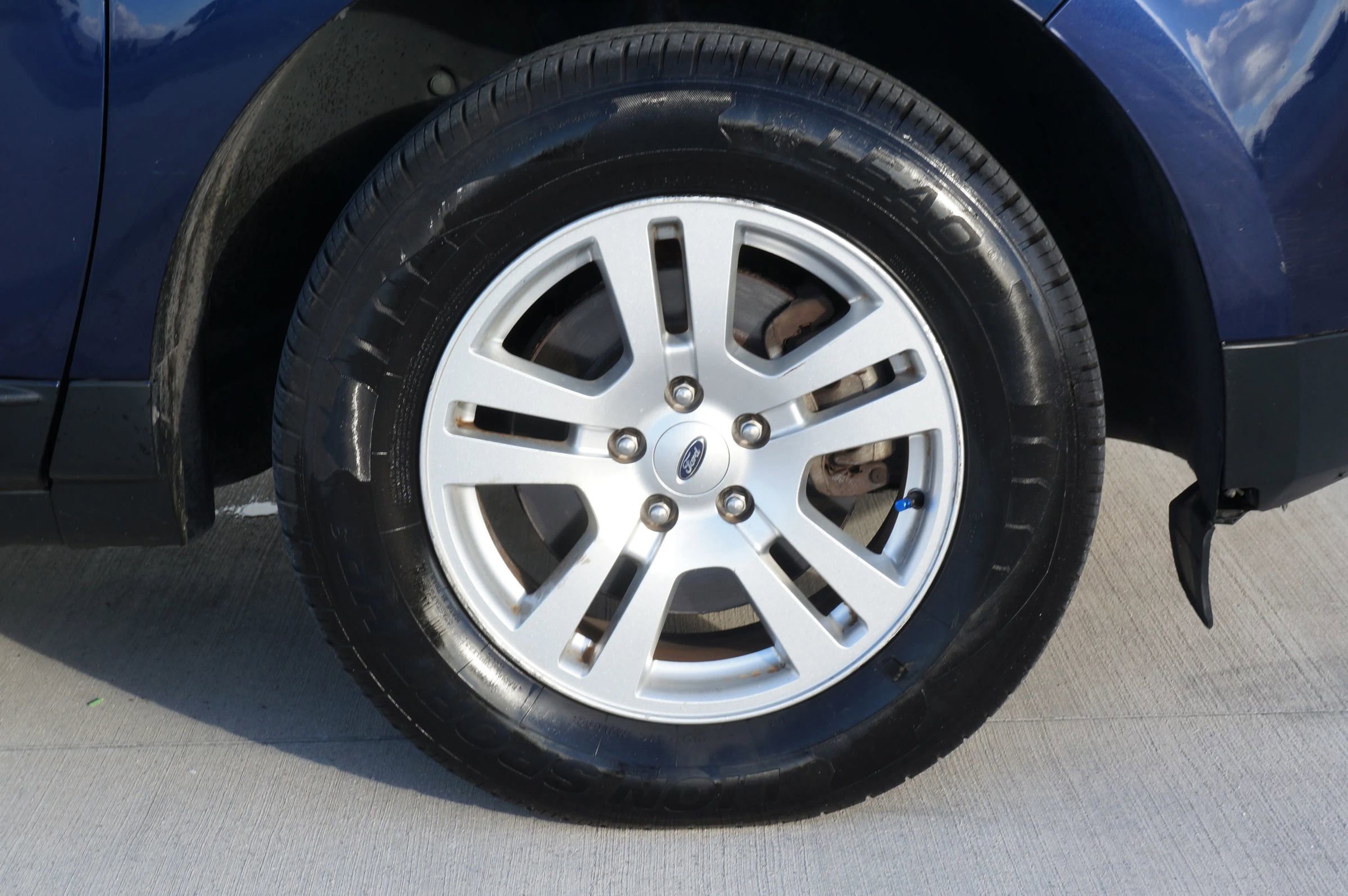 Used 2011 Ford Edge SE w/ 101A Rapid Spec Order Code image 22