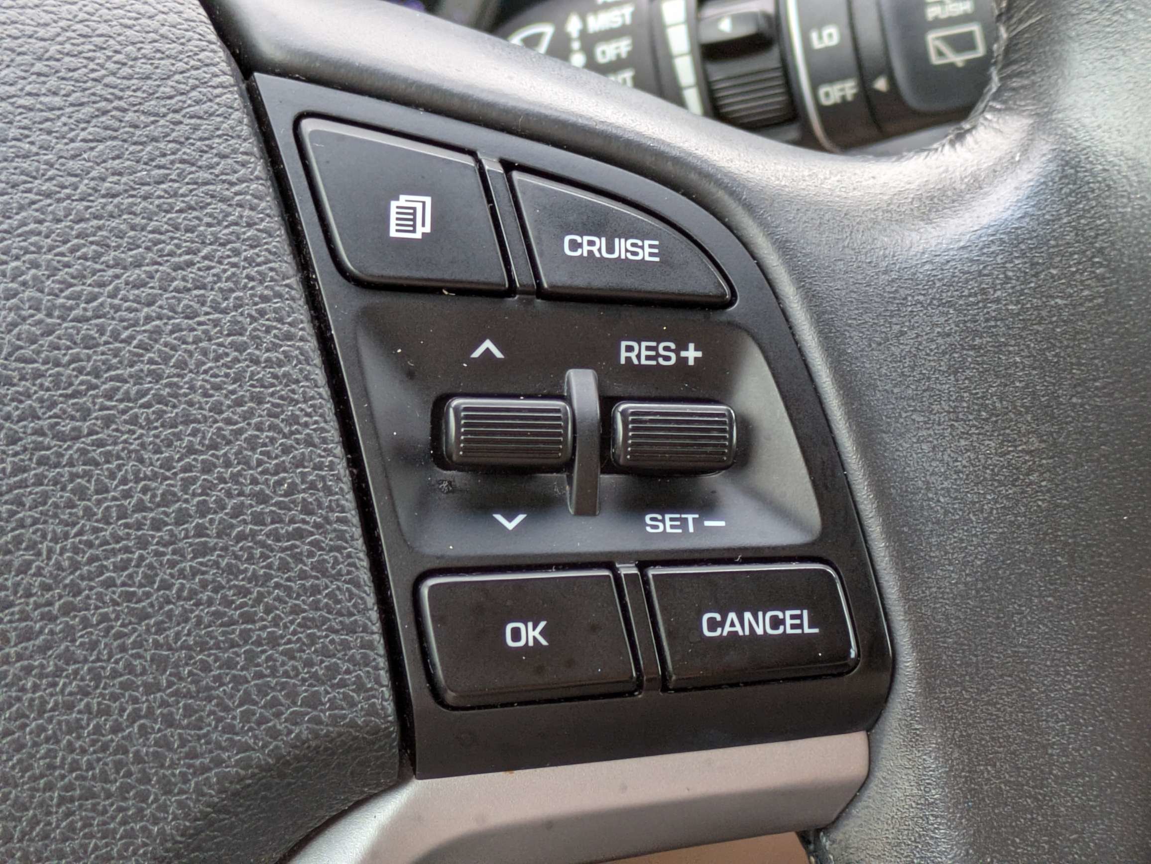 Used 2018 Hyundai Tucson Limited FWD image 30