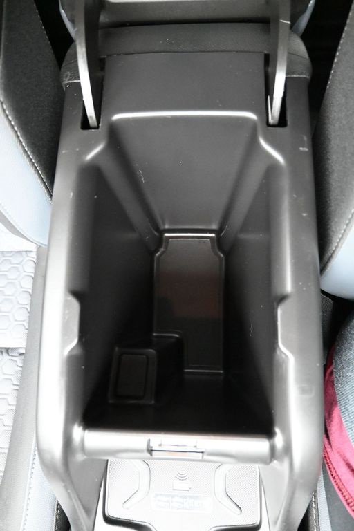 Certified 2021 Chevrolet Colorado Z71 w/ Z71 Midnight Edition image 21