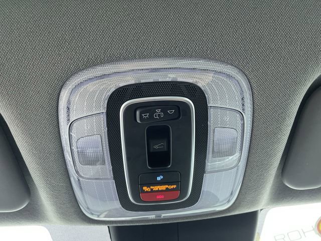 Certified 2025 Hyundai Elantra SEL FWD image 25