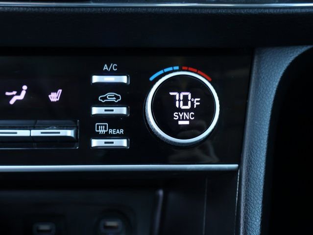 Used 2023 Hyundai Sonata SEL w/ Preferred Accessory Package image 28