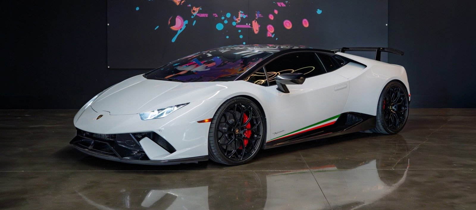 Used 2018 Lamborghini Huracan Performante image 2