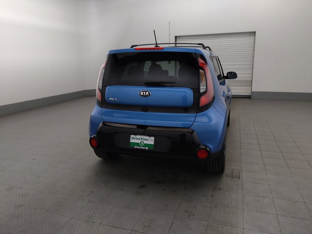 Used 2016 Kia Soul + w/ Designer's Package FWD image 7