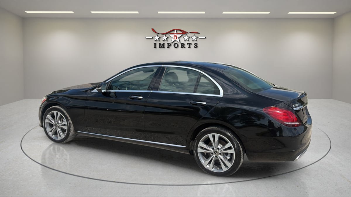 Used 2020 Mercedes-Benz C 300 4MATIC Sedan image 3