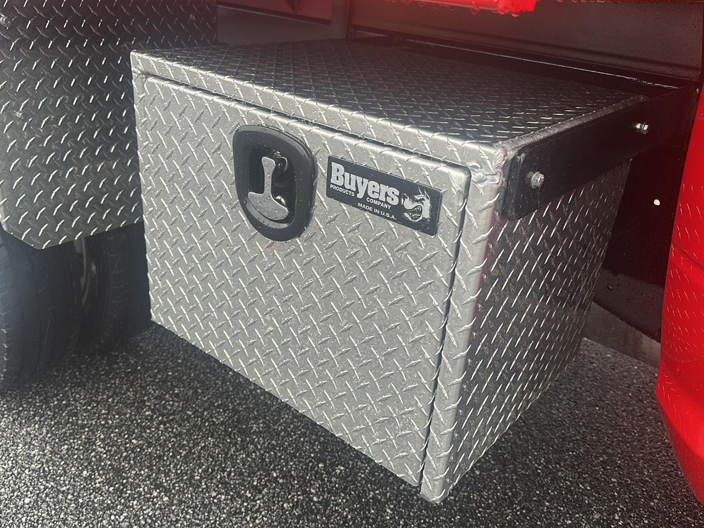 New 2026 RAM 5500 4x4 Regular Cab image 7
