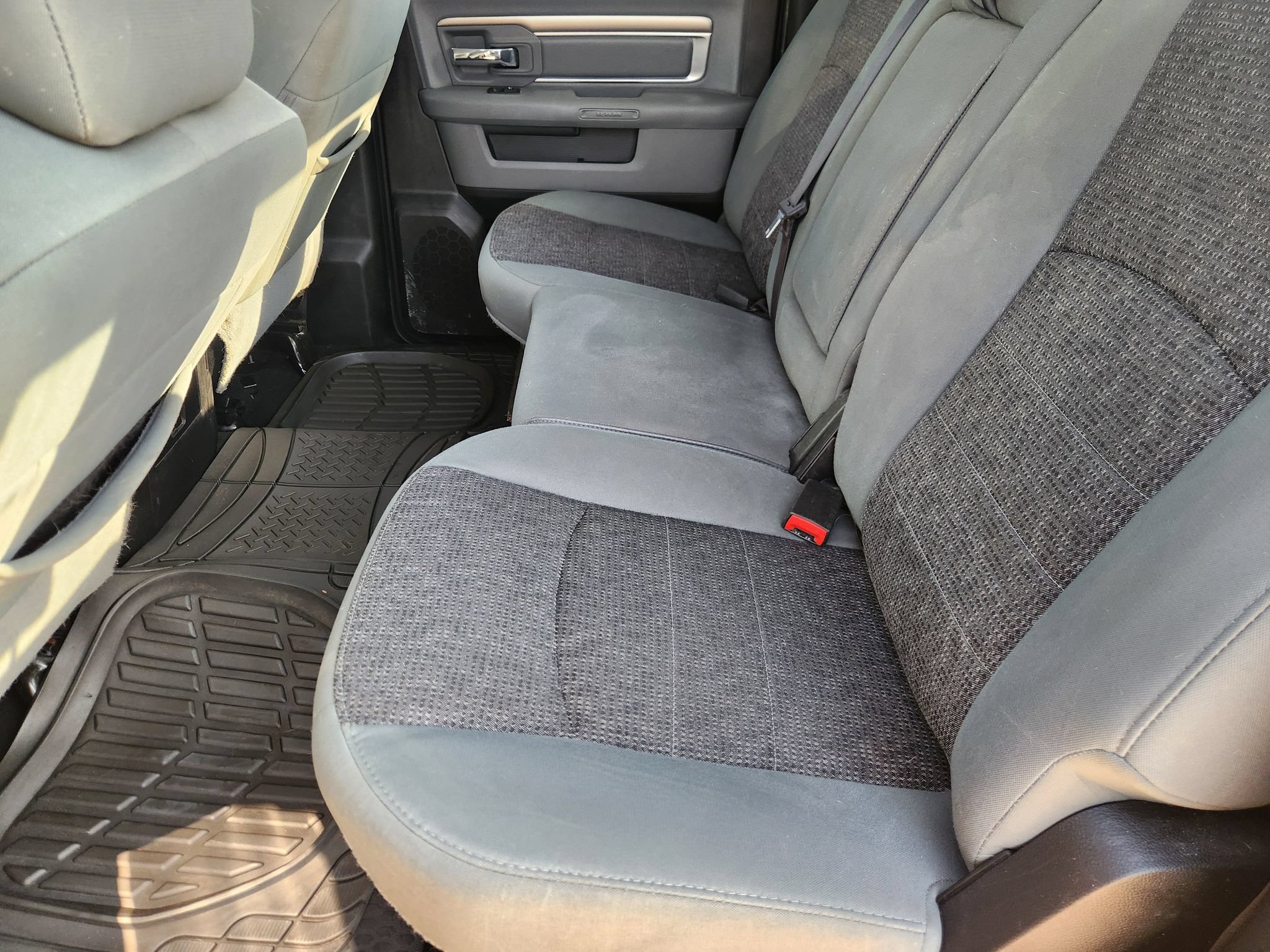 Used 2018 RAM 1500 Big Horn AWD/4WD image 33