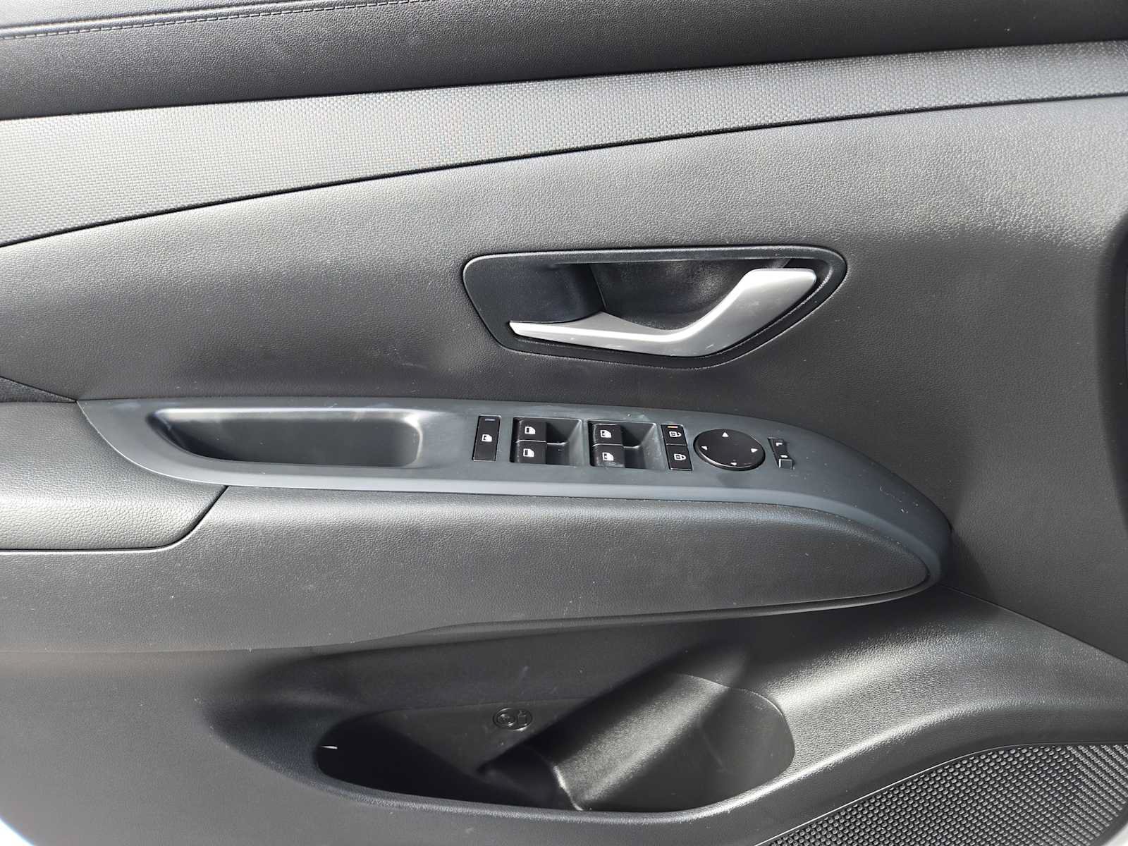 Certified 2025 Hyundai Tucson SEL FWD image 21